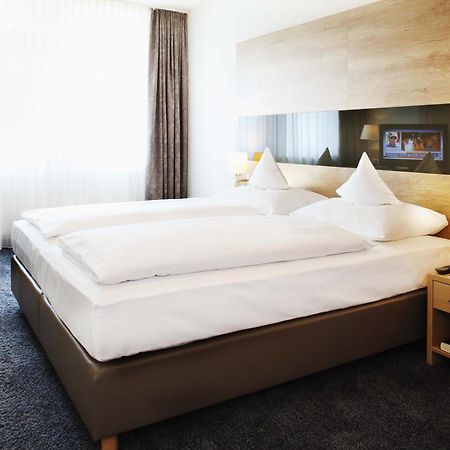 Brackweder Hof Hotel Билефелд Екстериор снимка