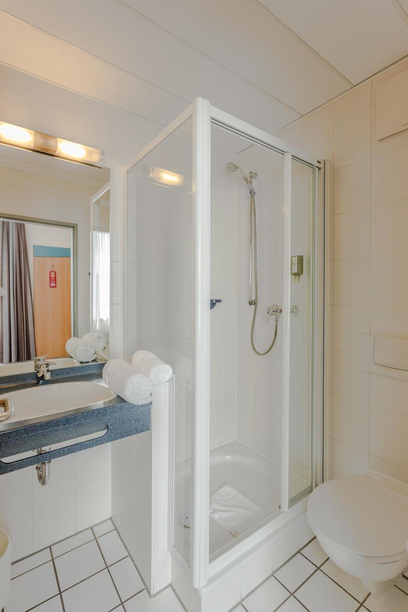 Brackweder Hof Hotel Билефелд Екстериор снимка